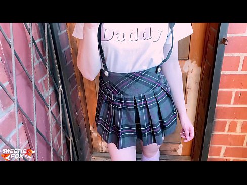 ❤️ Schoolgirl ດູດ dick ຂອງນາງເລິກແລະ fucks ແທນທີ່ຈະຫ້ອງຮຽນ. ️❌ ວິດີໂອທາງຮູທະວານ ທີ່ lo.pornsexphoto.ru ❌️❤